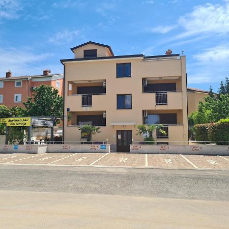 Apartments Jukic ポレッチ エクステリア 写真