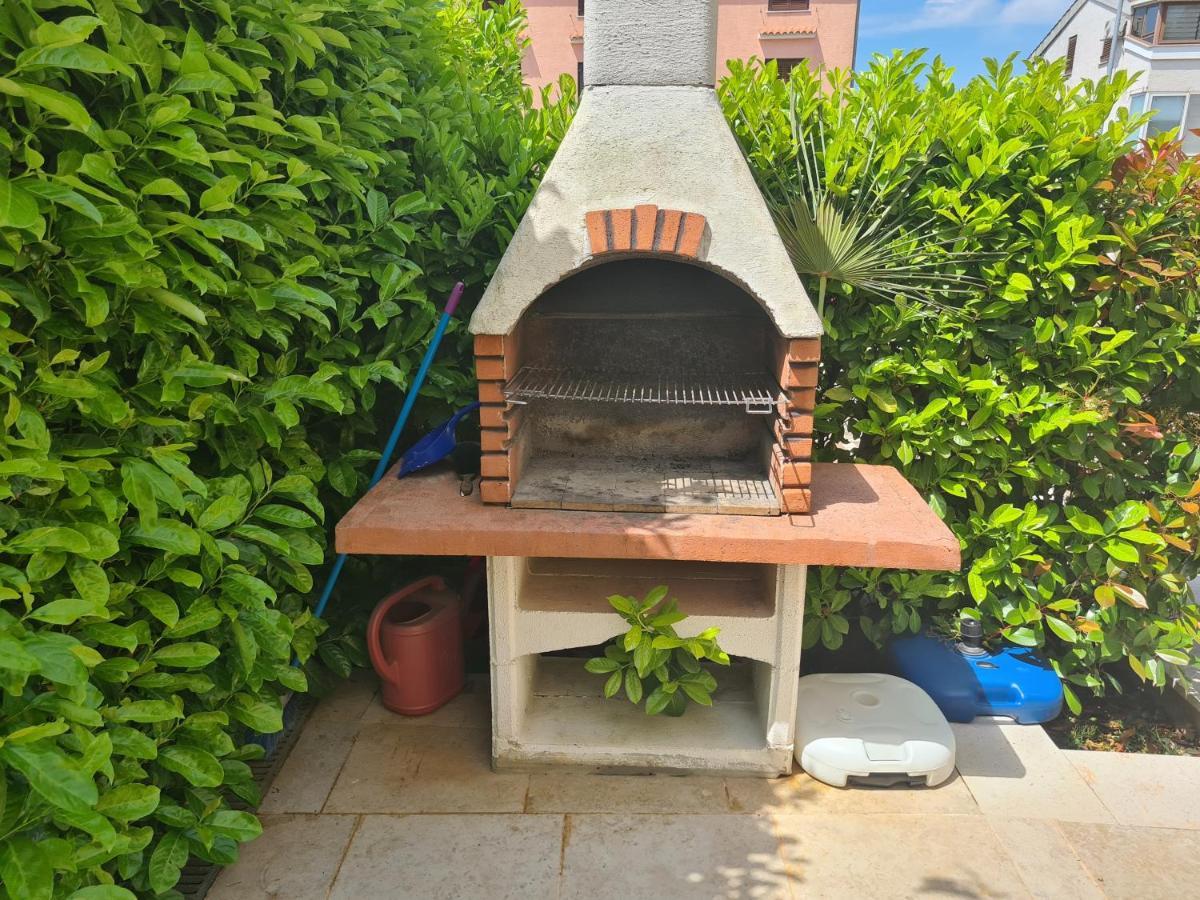 Apartments Jukic ポレッチ エクステリア 写真