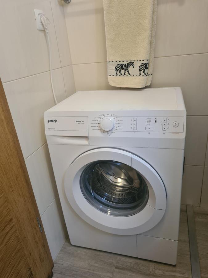 Apartments Jukic ポレッチ エクステリア 写真