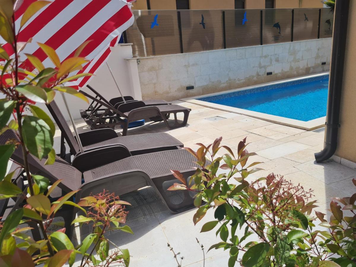 Apartments Jukic ポレッチ エクステリア 写真