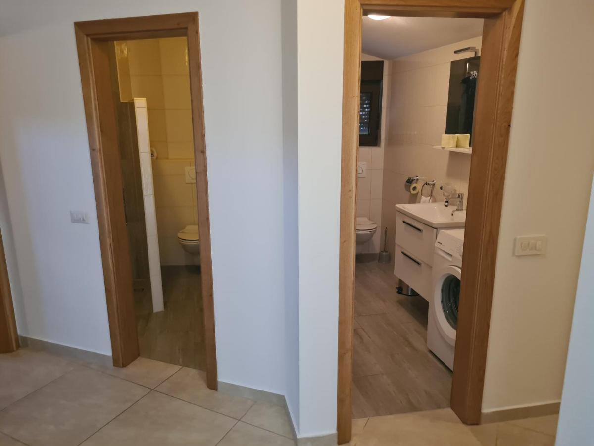 Apartments Jukic ポレッチ エクステリア 写真