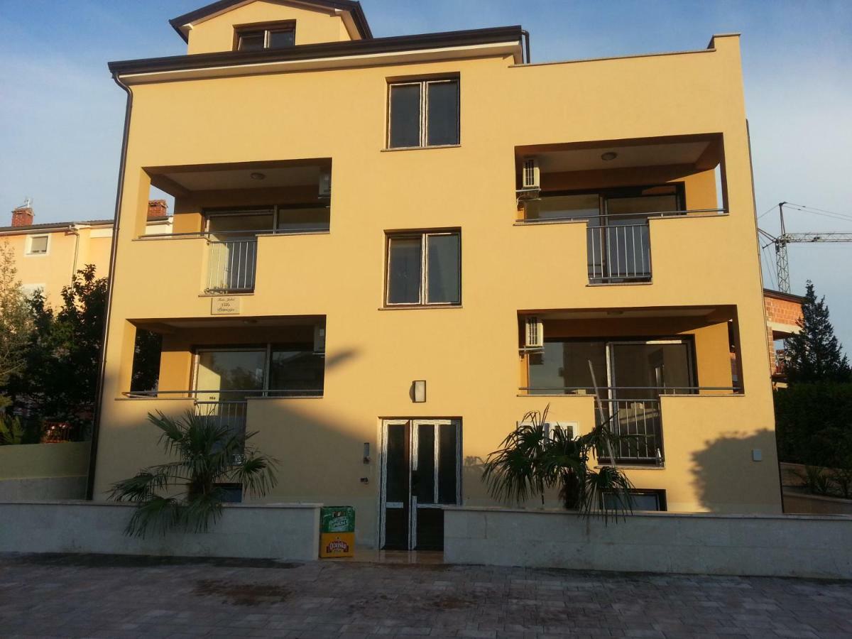 Apartments Jukic ポレッチ エクステリア 写真