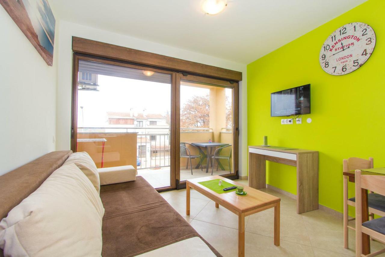 Apartments Jukic ポレッチ エクステリア 写真