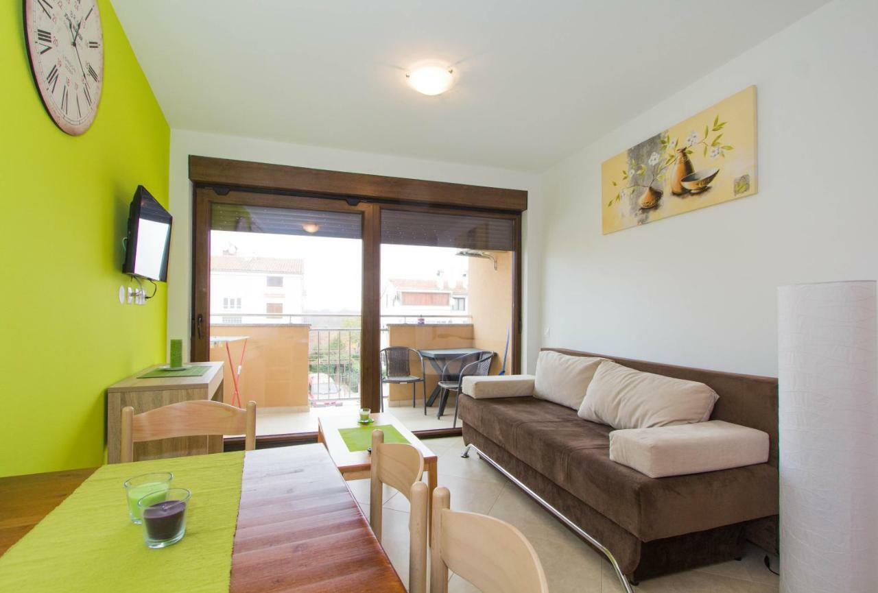 Apartments Jukic ポレッチ エクステリア 写真
